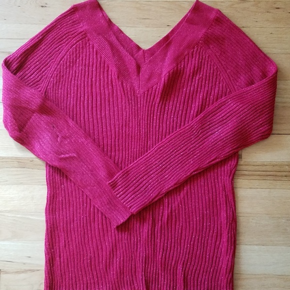 NY&Company Red VNeck Holiday Sparkle Sweater-Large - Picture 4 of 8